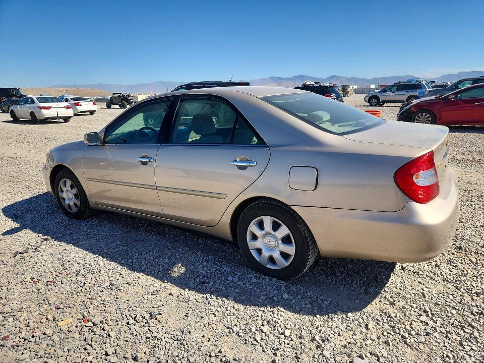 2003 Toyota Camry მანქანა იყიდება აუქციონზე, vin: 4T1BE30K73U225246, აუქციონის ნომერი: 70728076