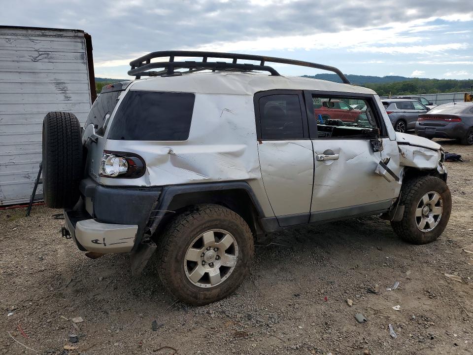 69373606 :رقم المزاد ، JTEBU11F970036104 vin ، 2007 Toyota Fj Cruiser مزاد بيع