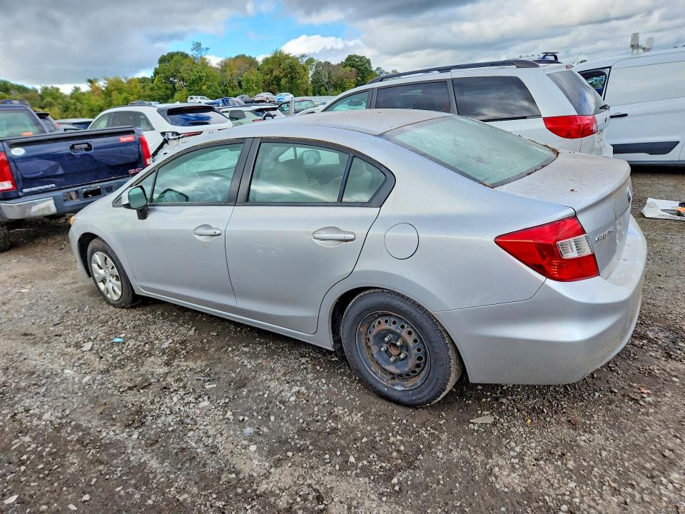 Продаж на аукціоні авто 2012 Honda Civic, vin: 2HGFB2F59CH306621, номер лоту: 70717026