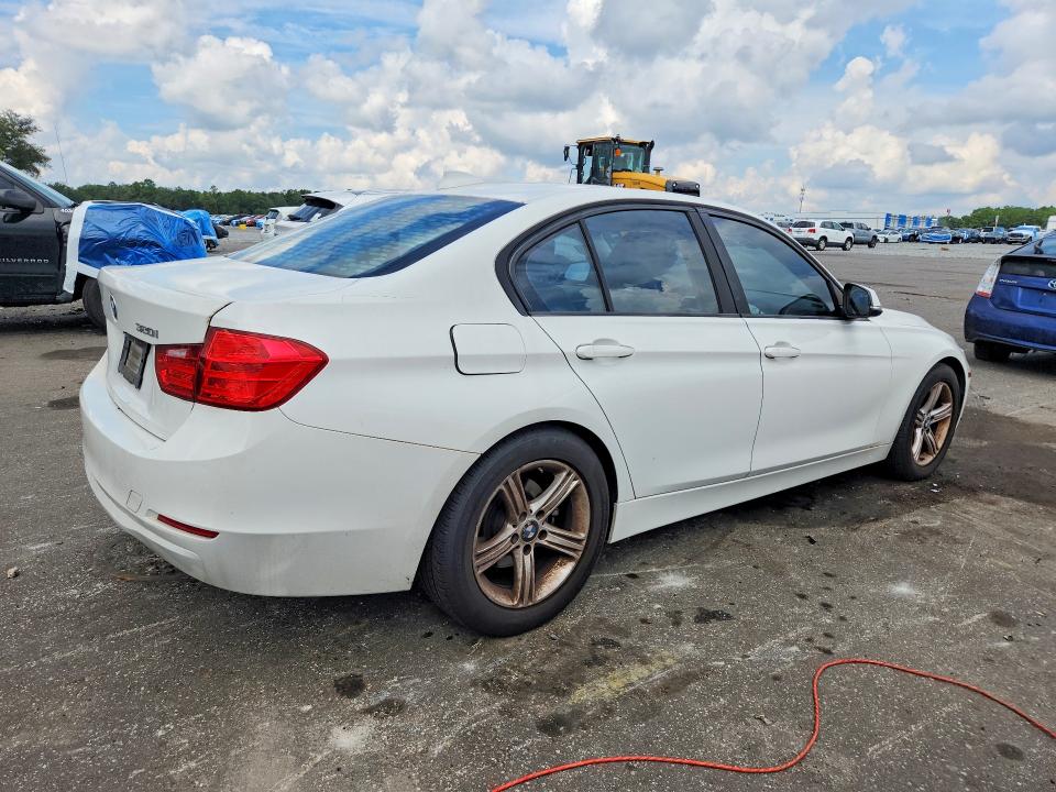 Aukcja sprzedaży 2015 Bmw 320, vin: WBA3B1G55FNT64745, numer aukcji: 69755196