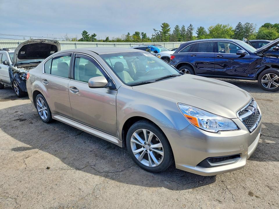 2014 Subaru Legacy მანქანა იყიდება აუქციონზე, vin: 4S3BMBC60E3036026, აუქციონის ნომერი: 70072656