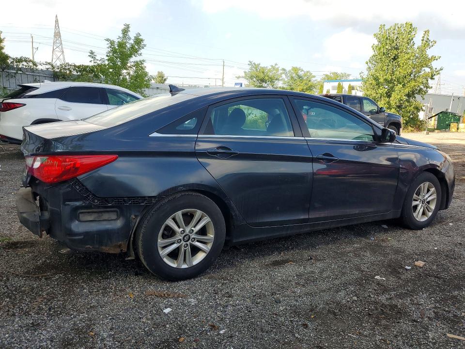 2011 Hyundai Sonata მანქანა იყიდება აუქციონზე, vin: 5NPEB4AC9BH040633, აუქციონის ნომერი: 67105826