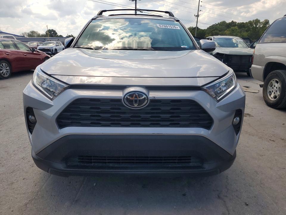 2021 Toyota Rav4 მანქანა იყიდება აუქციონზე, vin: 2T3C1RFV5MW172009, აუქციონის ნომერი: 67601576