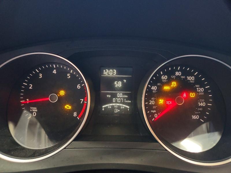 Продажа на аукционе авто 2015 Volkswagen Jetta, vin: 3VW1K7AJ9FM421247, номер лота: 69485716