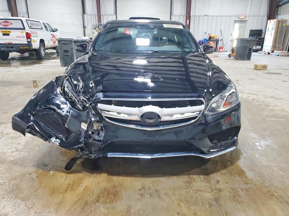 68988286 :رقم المزاد ، WDDHF6HB0FB124492 vin ، 2015 Mercedes-benz E مزاد بيع