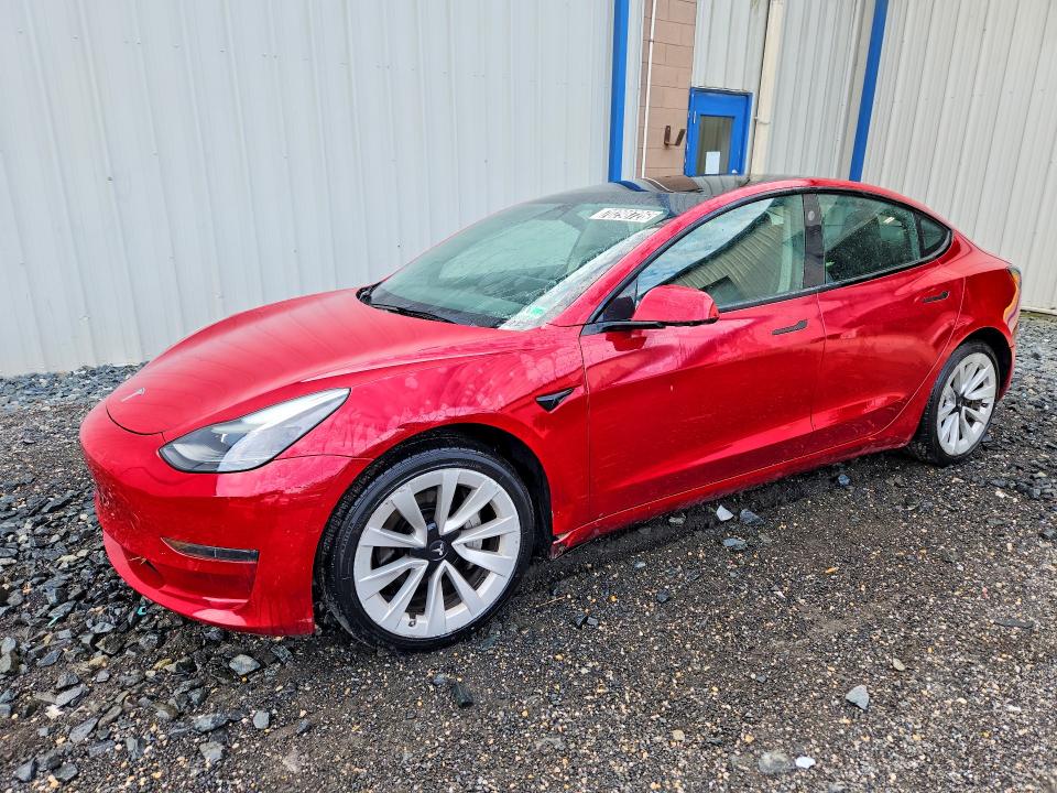 2022 Tesla Model 3 მანქანა იყიდება აუქციონზე, vin: 5YJ3E1EAXNF188301, აუქციონის ნომერი: 70298726