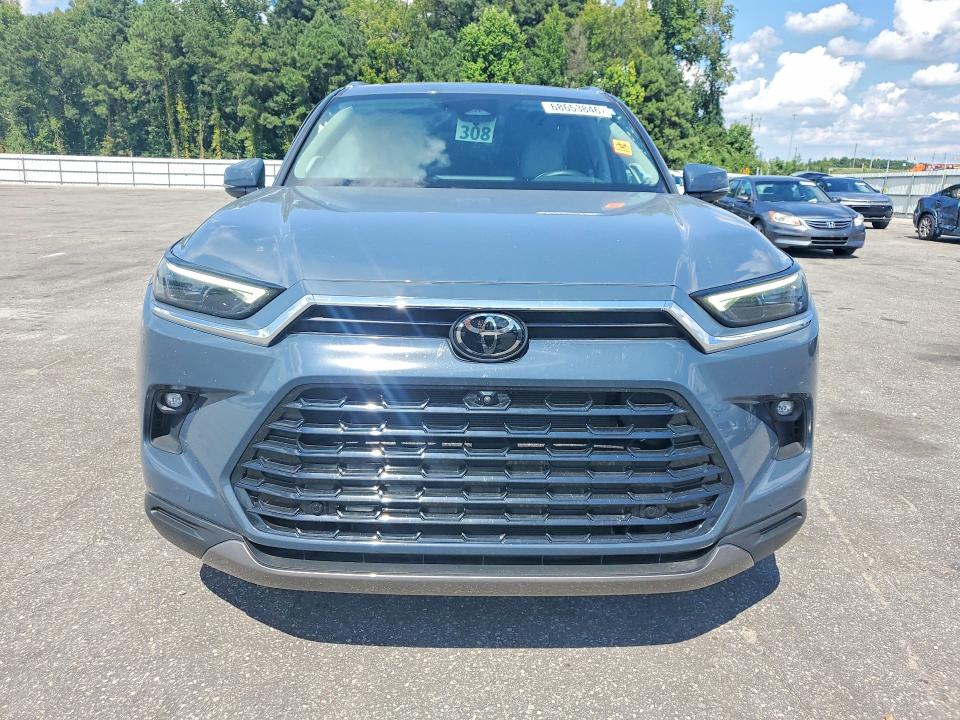 Продажа на аукционе авто 2025 Toyota Grand Highlander, vin: 5TDAAAB53SS083052, номер лота: 68653846