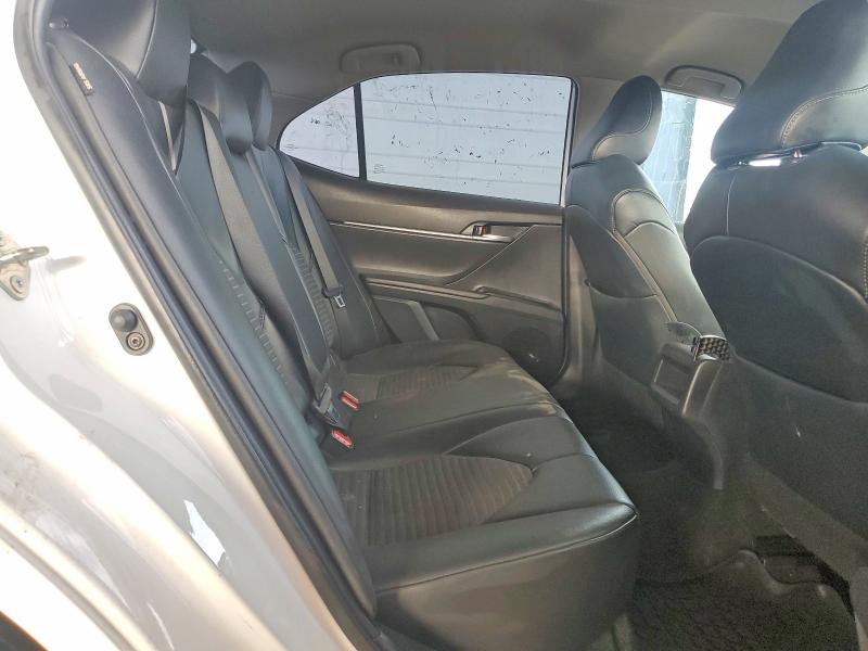 2019 Toyota Camry მანქანა იყიდება აუქციონზე, vin: 4T1B11HK7KU278967, აუქციონის ნომერი: 68697726