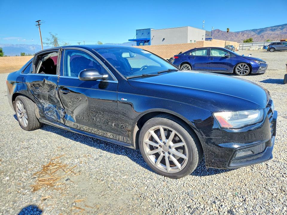 Продажа на аукционе авто 2015 Audi A4, vin: WAUAFAFL0FN025323, номер лота: 68307476