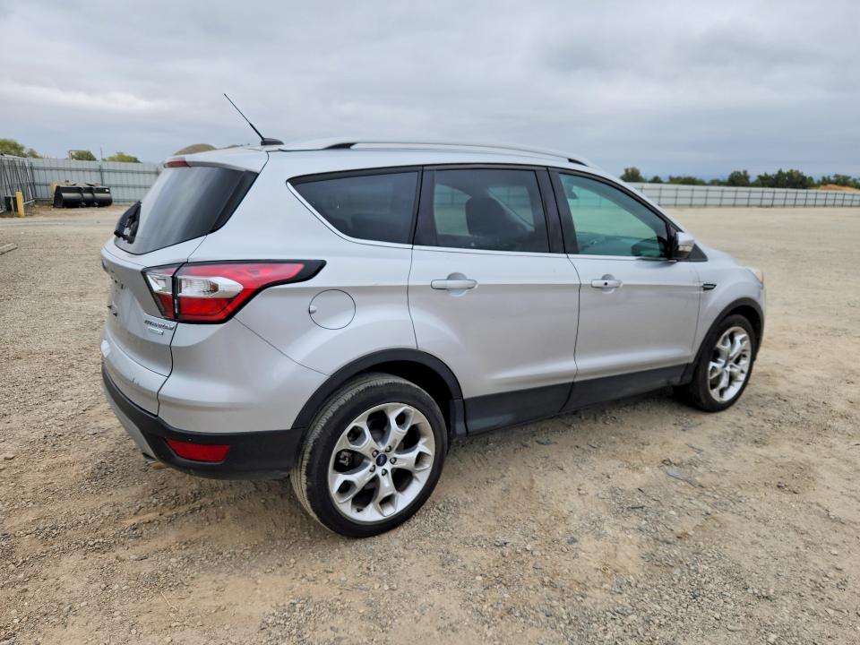 Продаж на аукціоні авто 2017 Ford Escape, vin: 1FMCU0J97HUF08822, номер лоту: 67137336
