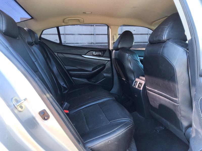69216846 :رقم المزاد ، 1N4AA6CV7MC515101 vin ، 2021 Nissan Maxima مزاد بيع