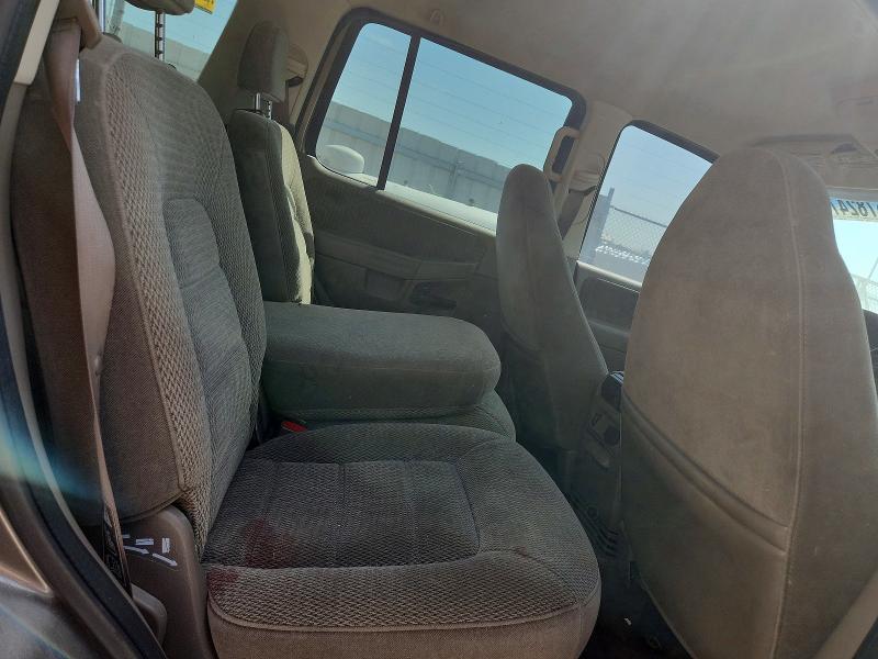 Продажа на аукционе авто 2002 Ford Explorer, vin: 1FMZU73E82ZB62240, номер лота: 67824756