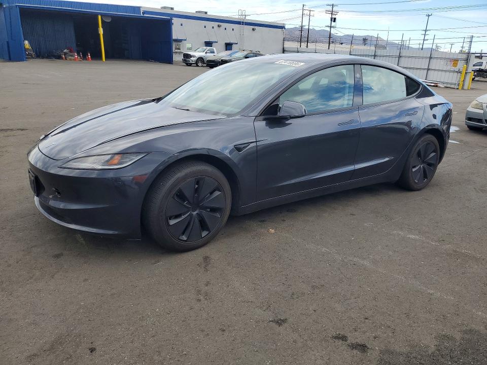 Продажа на аукционе авто 2024 Tesla Model 3, vin: 5YJ3E1EA3RF744843, номер лота: 67410696