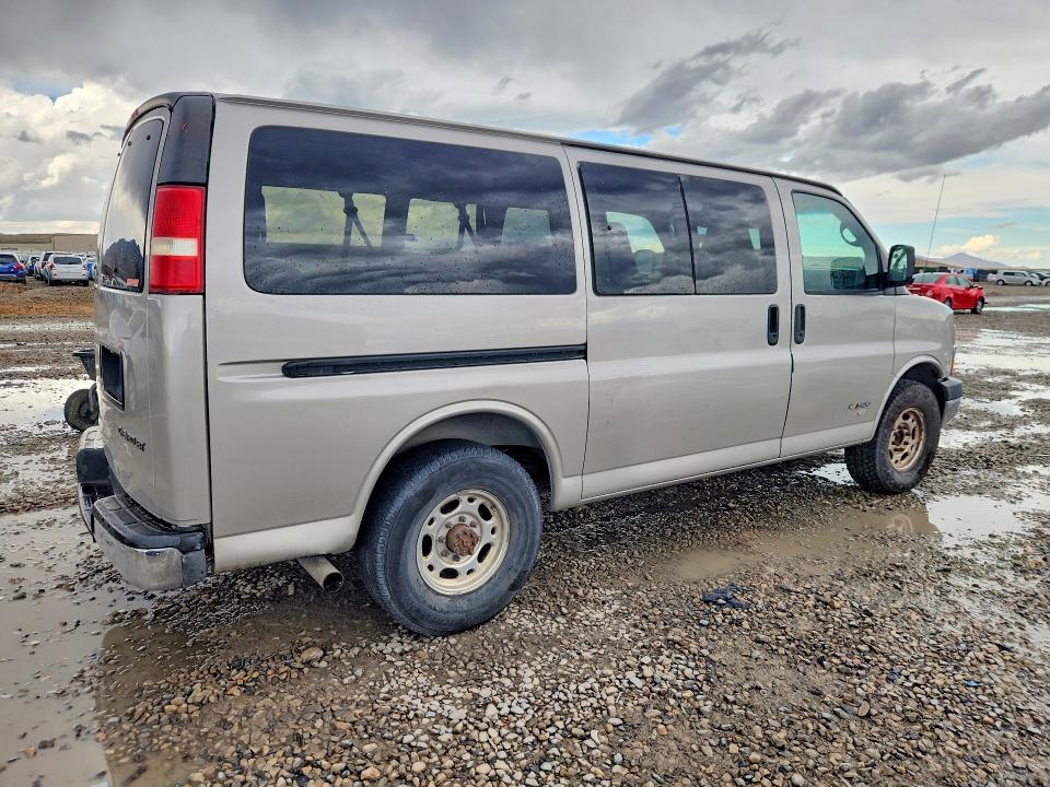 Продажа на аукционе авто 2005 Chevrolet Express G3500, vin: 1GAHG35U651159837, номер лота: 69805876