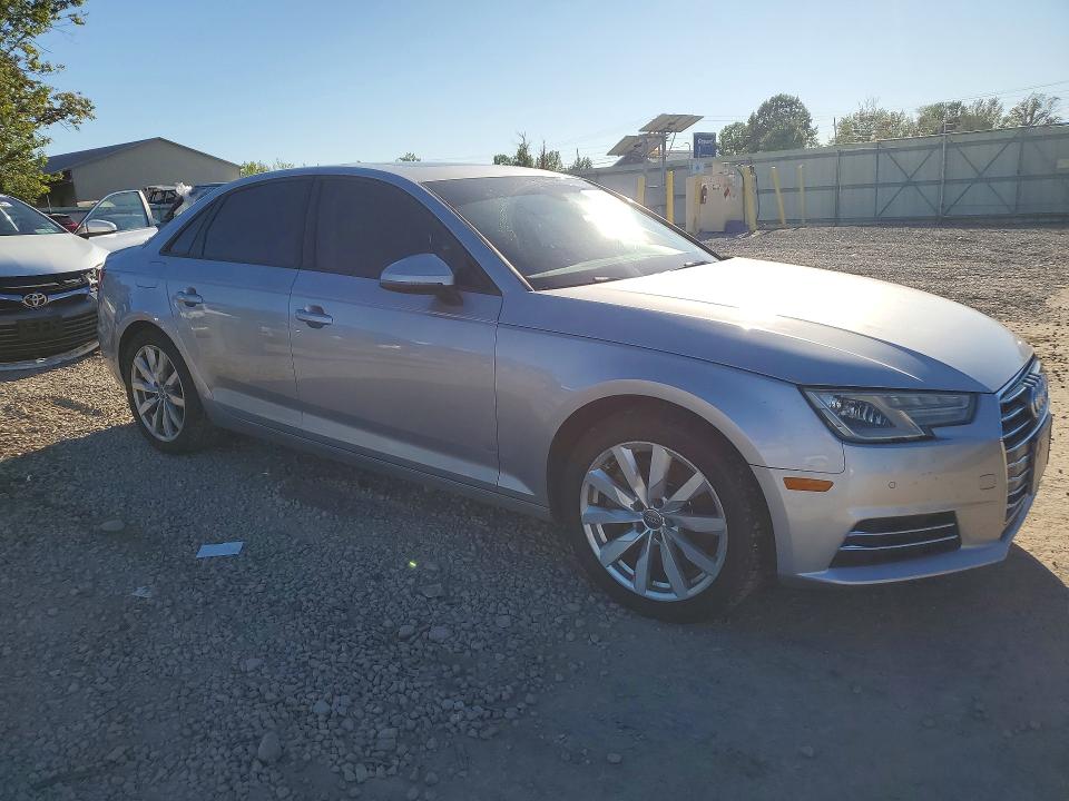 Auction sale of the 2017 Audi A4, vin: WAUANAF47HN004774, lot number: 69828486