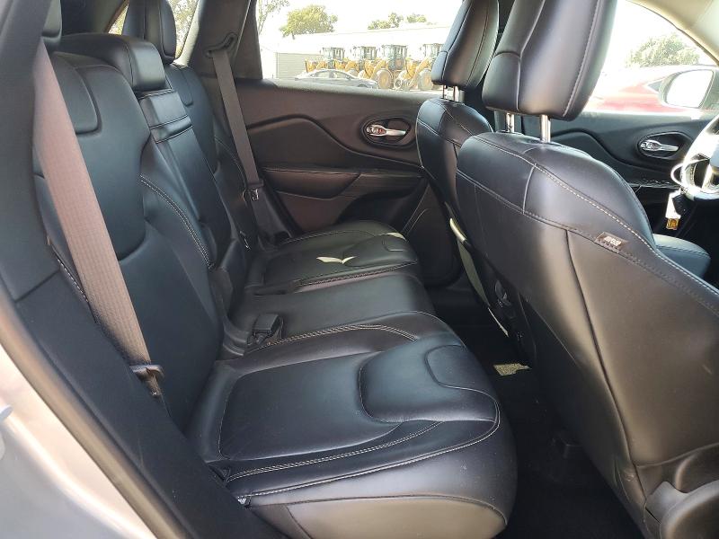 70168426 :رقم المزاد ، 1C4PJLDB4FW765842 vin ، 2015 Jeep Cherokee مزاد بيع