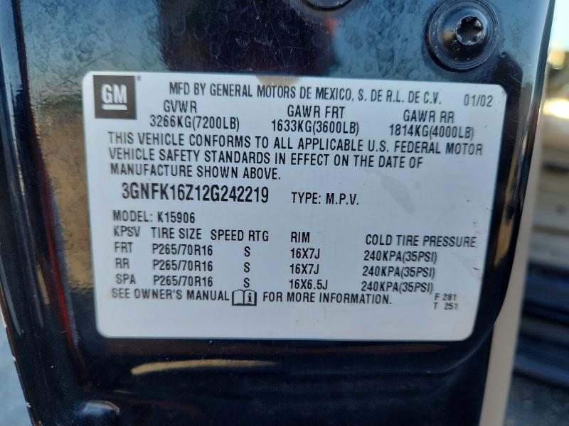 2002 Chevrolet Suburban მანქანა იყიდება აუქციონზე, vin: 3GNFK16Z12G242219, აუქციონის ნომერი: 69287246