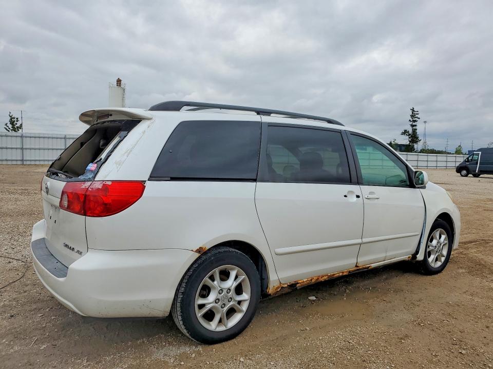 2006 Toyota Sienna მანქანა იყიდება აუქციონზე, vin: 5TDZA22C66S414476, აუქციონის ნომერი: 70146906