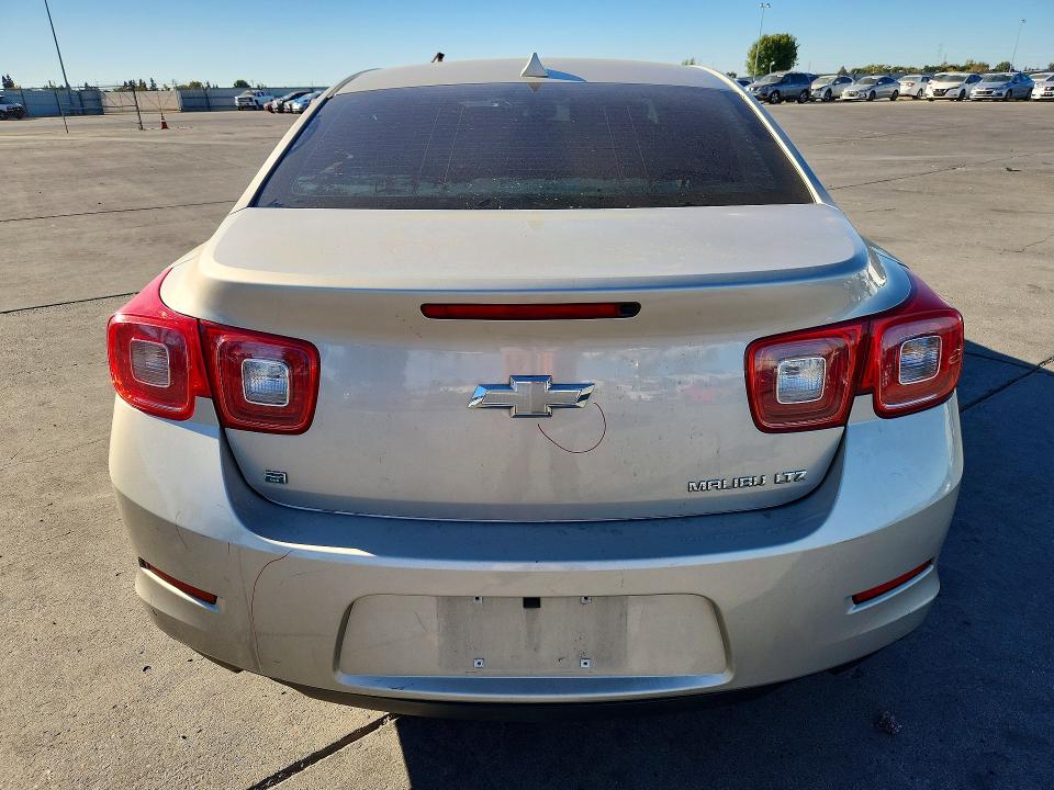 2014 Chevrolet Malibu მანქანა იყიდება აუქციონზე, vin: 1G11H5SL3EF279717, აუქციონის ნომერი: 70541136