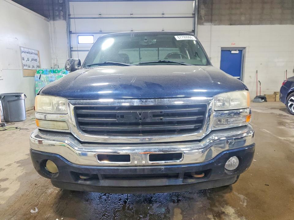 2005 Gmc New Sierra მანქანა იყიდება აუქციონზე, vin: 2GTEK13T751185476, აუქციონის ნომერი: 67799966
