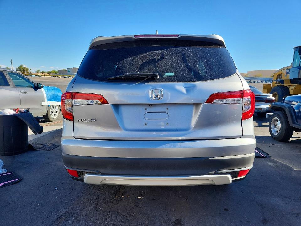 67379896 :رقم المزاد ، 5FNYF5H35KB045324 vin ، 2019 Honda Pilot مزاد بيع