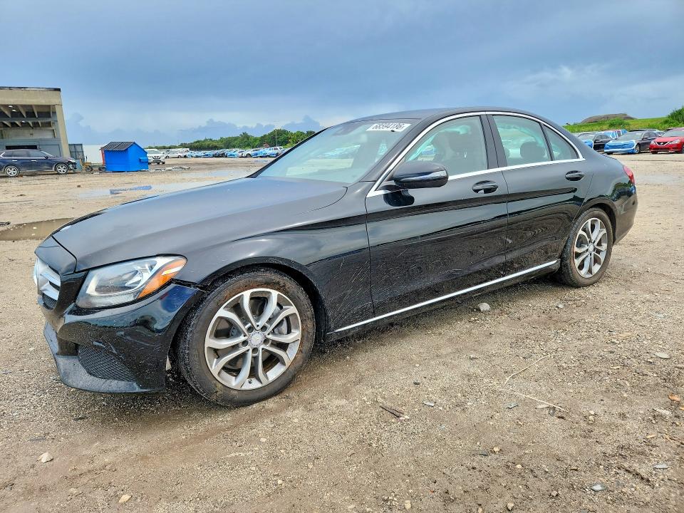 68594186 :رقم المزاد ، 55SWF4JB3GU122314 vin ، 2016 Mercedes-benz C مزاد بيع