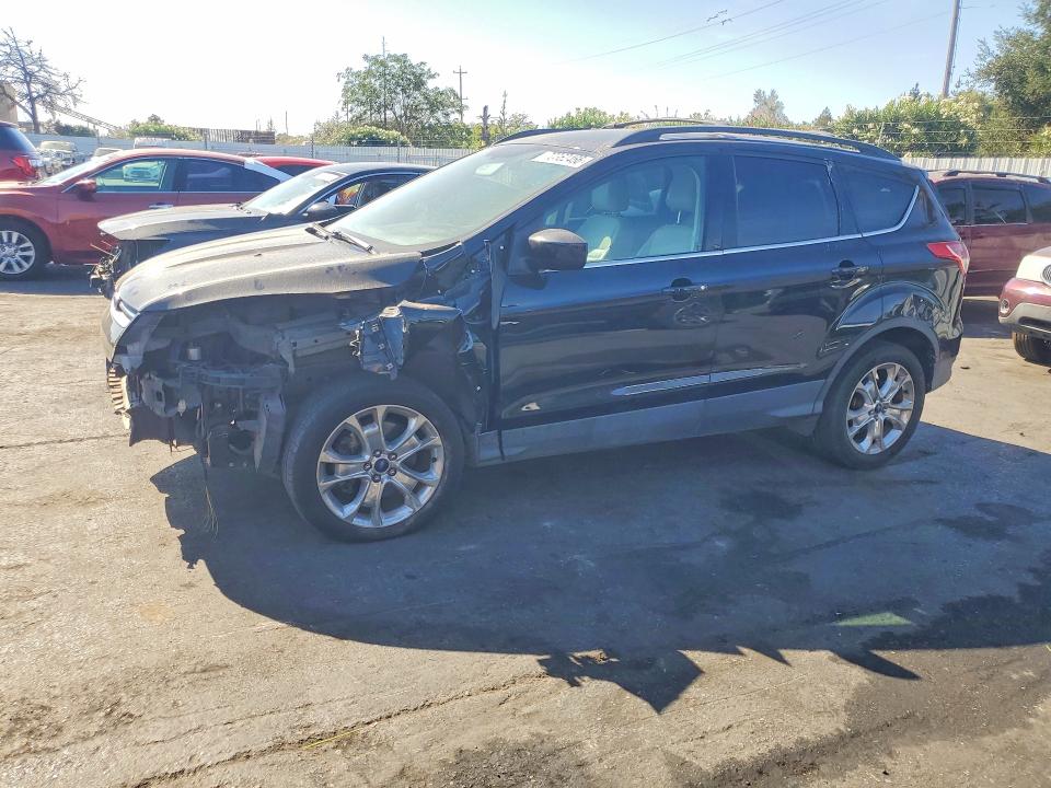 70362466 :رقم المزاد ، 1FMCU9G90DUD48658 vin ، 2013 Ford Escape مزاد بيع