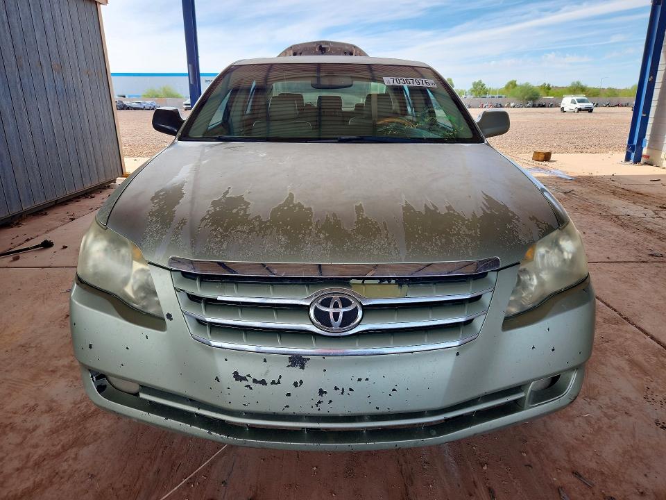 70367976 :رقم المزاد ، 4T1BK36B26U125270 vin ، 2006 Toyota Avalon مزاد بيع