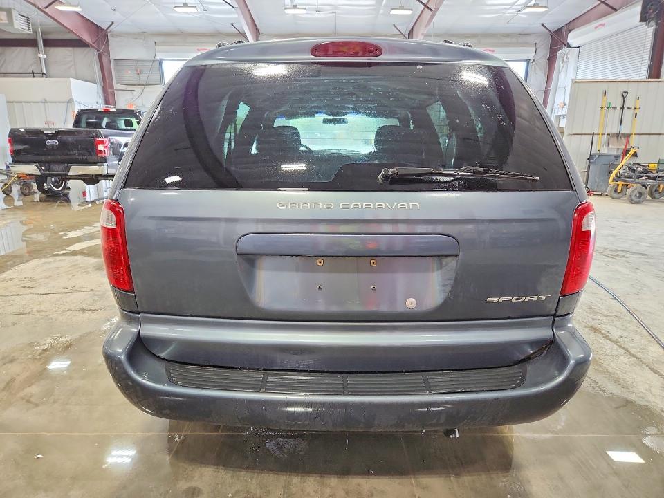 2001 Dodge Grand Caravan მანქანა იყიდება აუქციონზე, vin: 2B4GP44391R344579, აუქციონის ნომერი: 67810646