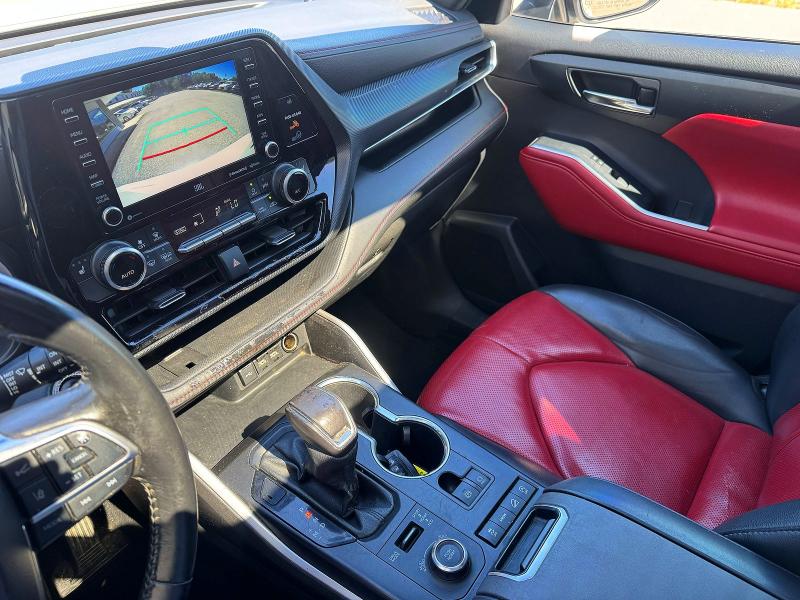 Aukcja sprzedaży 2021 Toyota Highlander, vin: 5TDJZRBH1MS070028        , numer aukcji: 69391186