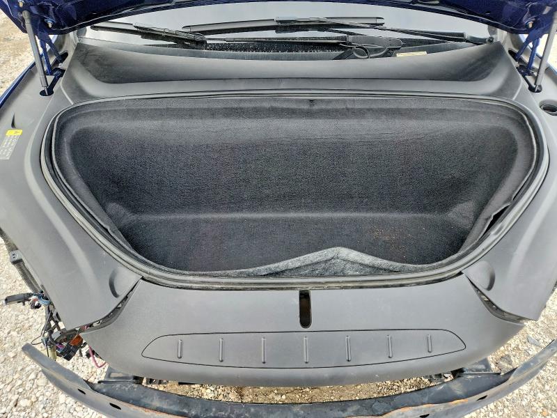 68593356 :رقم المزاد ، 5YJXCBE22JF087091 vin ، 2018 Tesla Model X مزاد بيع