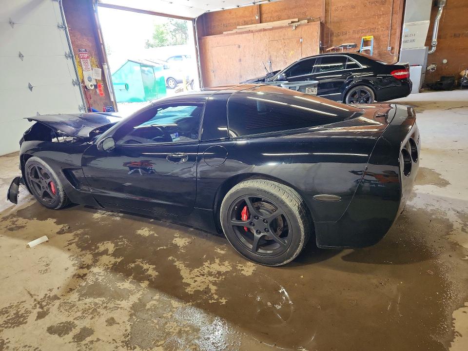 68826896 :رقم المزاد ، 1G1YY22G335120747 vin ، 2003 Chevrolet Corvette مزاد بيع