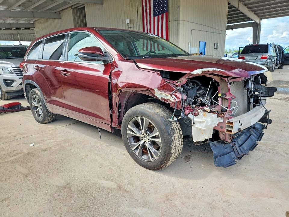 69487306 :رقم المزاد ، 5TDZARFHXJS036959 vin ، 2018 Toyota Highlander مزاد بيع