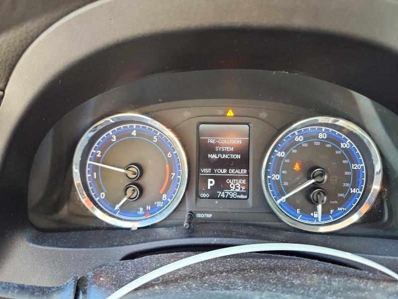 67597866 :رقم المزاد ، 2T1BURHE0HC922075 vin ، 2017 Toyota Corolla مزاد بيع
