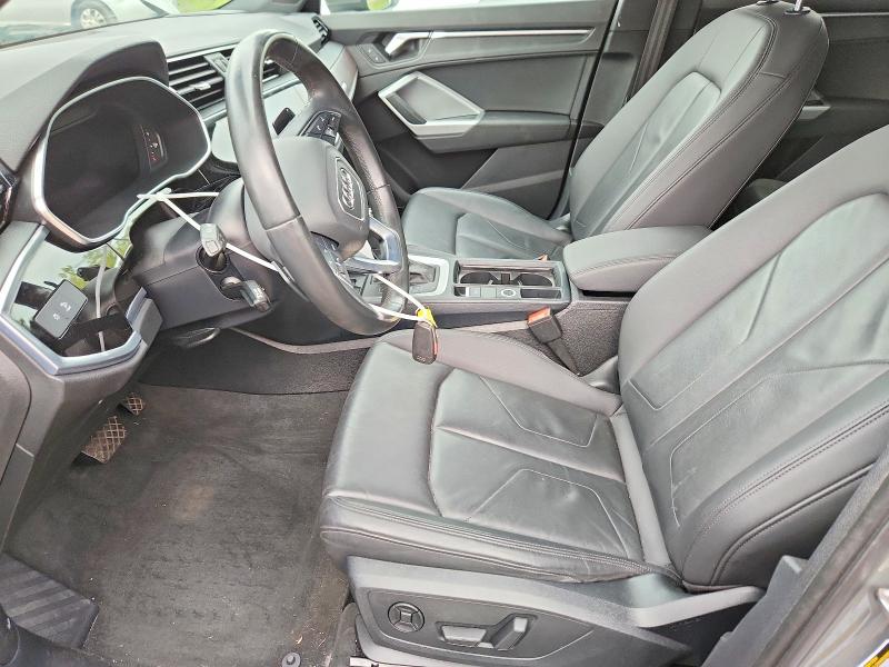 2021 Audi Q3 მანქანა იყიდება აუქციონზე, vin: WA1EECF37M1092597, აუქციონის ნომერი: 68987816