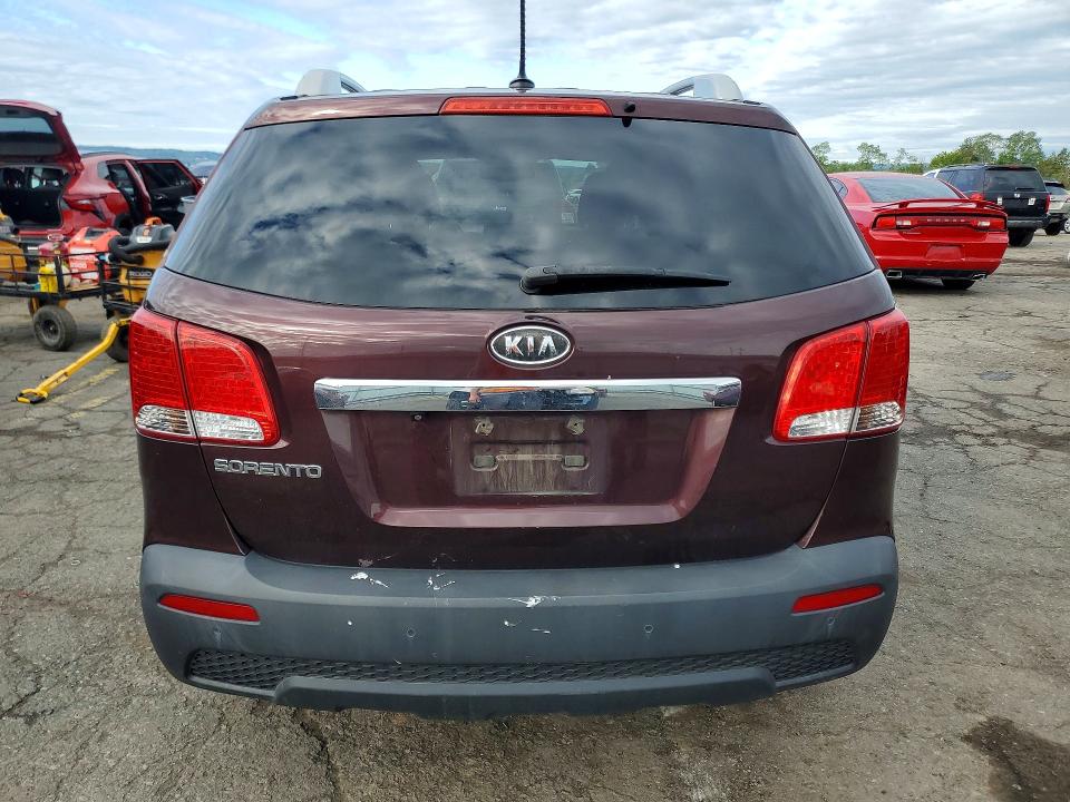 Продажа на аукционе авто 2011 Kia Sorento, vin: 5XYKT3A17BG068852, номер лота: 70959916