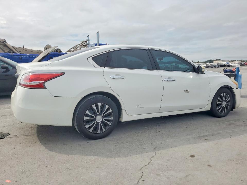 70155336 :رقم المزاد ، 1N4AL3AP9FC251413 vin ، 2015 Nissan Altima مزاد بيع