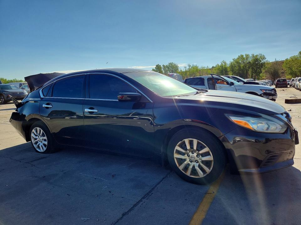 Продажа на аукционе авто 2016 Nissan Altima, vin: 1N4AL3APXGC236694, номер лота: 68043556
