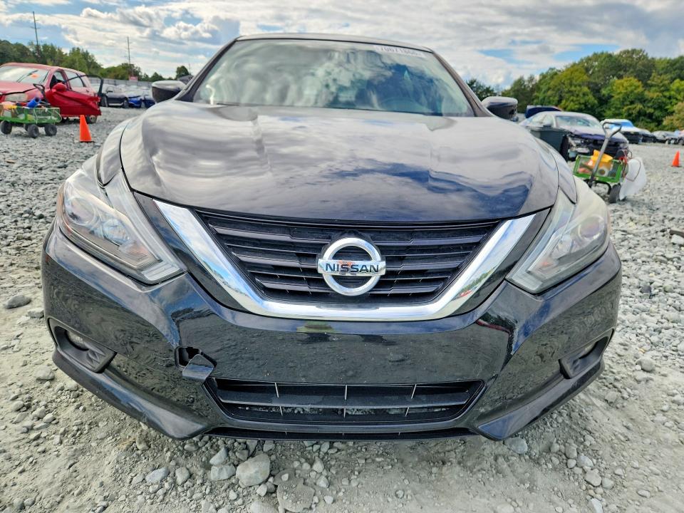 70671866 :رقم المزاد ، 1N4AL3AP3JC282018 vin ، 2018 Nissan Altima مزاد بيع