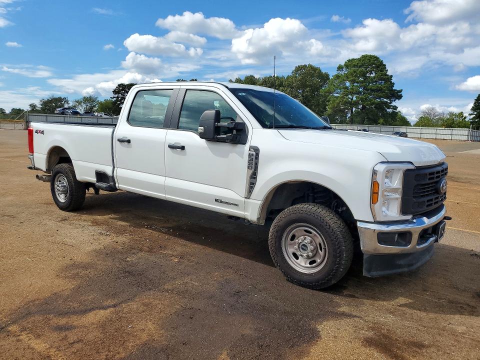 67376286 :رقم المزاد ، 1FT8W3BT7SED13501 vin ، 2025 Ford F350 مزاد بيع