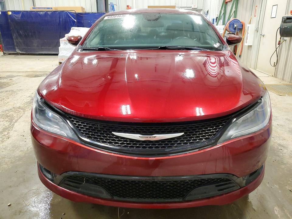 69364636 :رقم المزاد ، 1C3CCCDG0FN727653 vin ، 2015 Chrysler 200 مزاد بيع