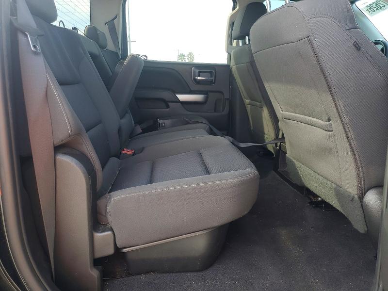 70272626 :رقم المزاد ، 3GCUKREC4JG479149 vin ، 2018 Chevrolet Silverado مزاد بيع