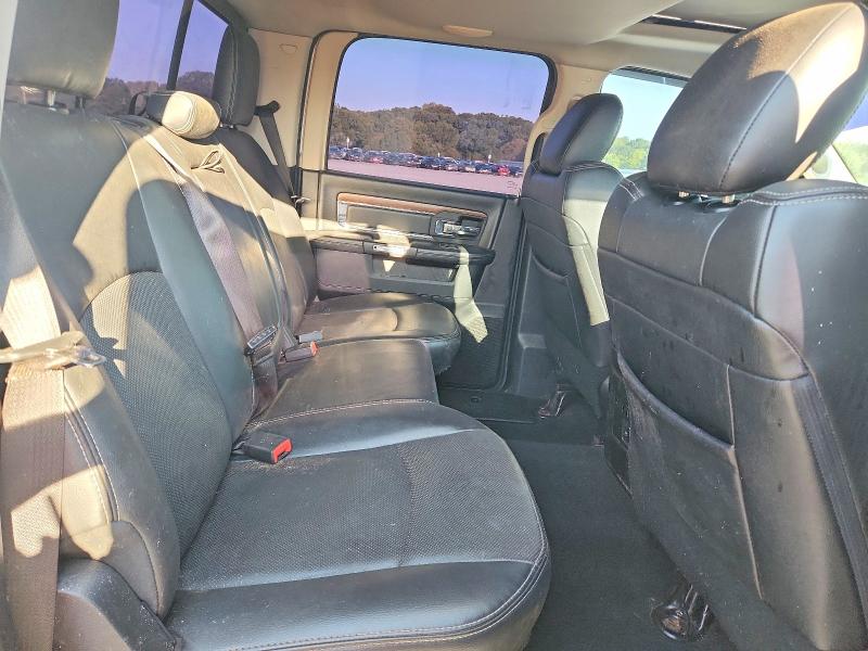 68834806 :رقم المزاد ، 1C6RR6NT0HS776087 vin ، 2017 Ram 1500 مزاد بيع