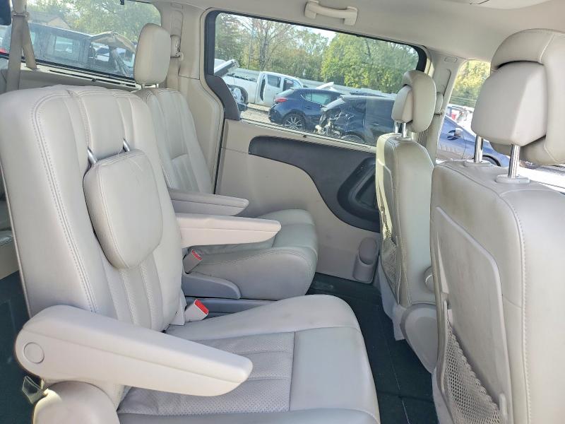 2011 Chrysler Town & Country მანქანა იყიდება აუქციონზე, vin: 2A4RR8DG2BR682238, აუქციონის ნომერი: 69459946