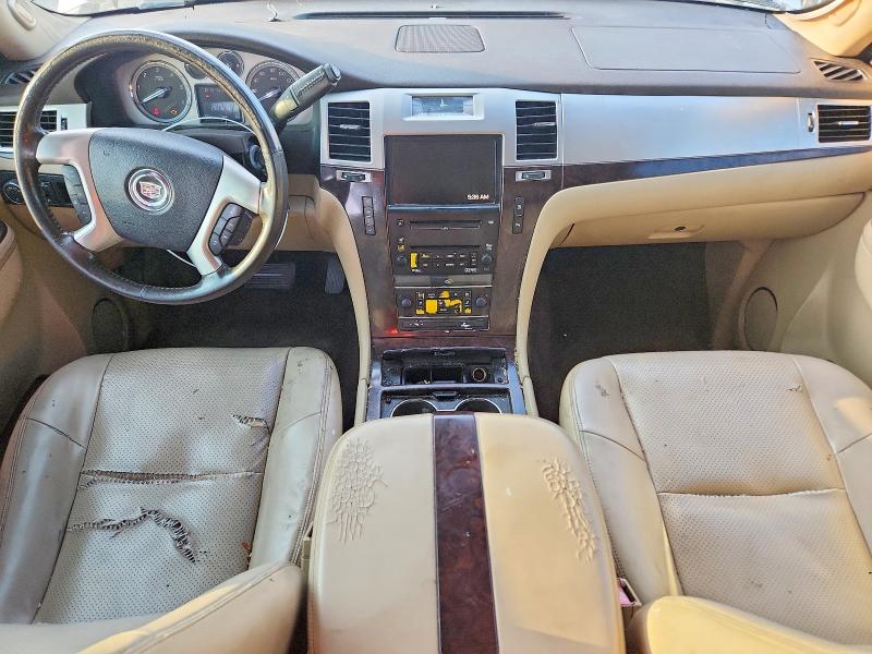 Продаж на аукціоні авто 2010 Cadillac Escalade, vin: 1GYUKHEF8AR138349, номер лоту: 69084076