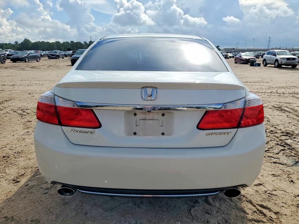 Aukcja sprzedaży 2015 Honda Accord, vin: 1HGCR2F50FA073164, numer aukcji: 67807096