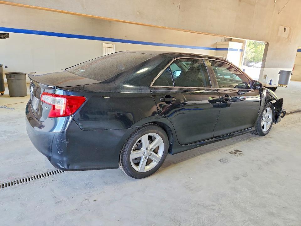 2013 Toyota Camry მანქანა იყიდება აუქციონზე, vin: 4T1BF1FK8DU236413, აუქციონის ნომერი: 67632166