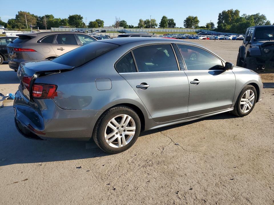 2017 Volkswagen Jetta მანქანა იყიდება აუქციონზე, vin: 3VW2B7AJ7HM352694, აუქციონის ნომერი: 68785986