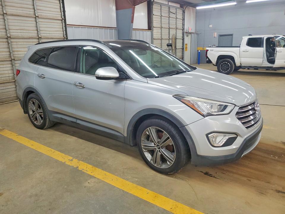 2015 Hyundai Santa Fe მანქანა იყიდება აუქციონზე, vin: KM8SR4HF3FU095228, აუქციონის ნომერი: 70920876