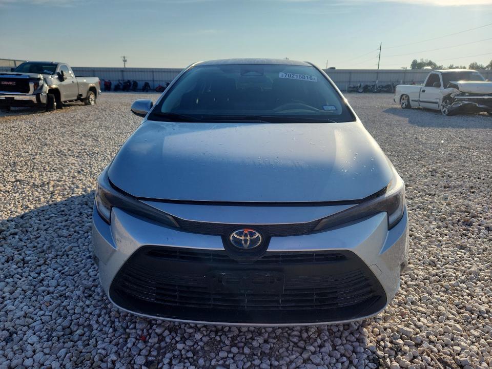 Продаж на аукціоні авто 2024 Toyota Corolla Hybrid, vin: JTDBCMFE4R3057498, номер лоту: 70215816